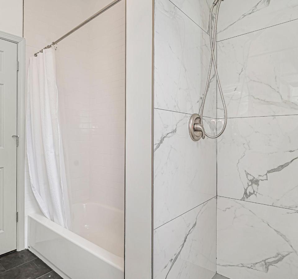 Spacious 5-Br Apt Next To Transit Free Parking Chicago Extérieur photo